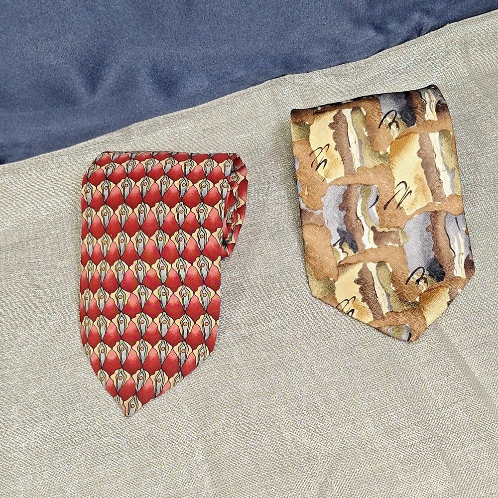 2 Jerry Garcia 100% Silk Tie Lot Red Brown Gray Abstract 1 Collectors 1990s Y2K - Picture 7 of 7